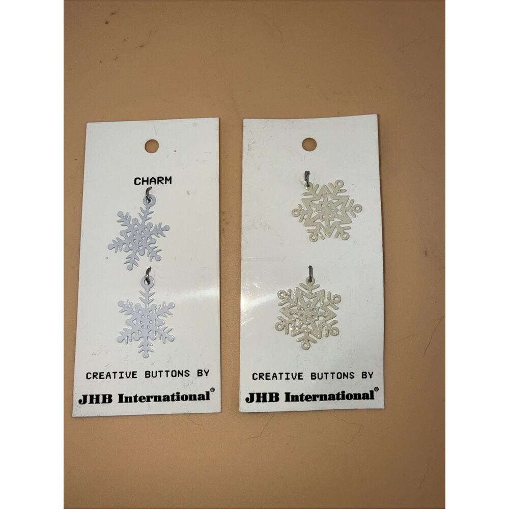Vintage JHB International Metal Snowflake White-Tone Eyelet 4 Charms NEW